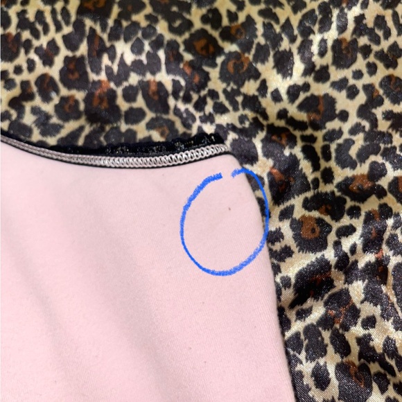 Vintage Love Embroidered Tank Top - Picture 8 of 8